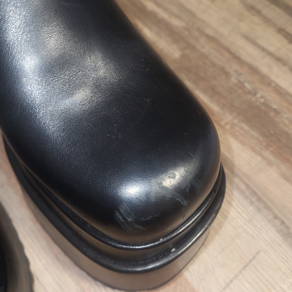 Steve Madden Women's Black Leather Boots